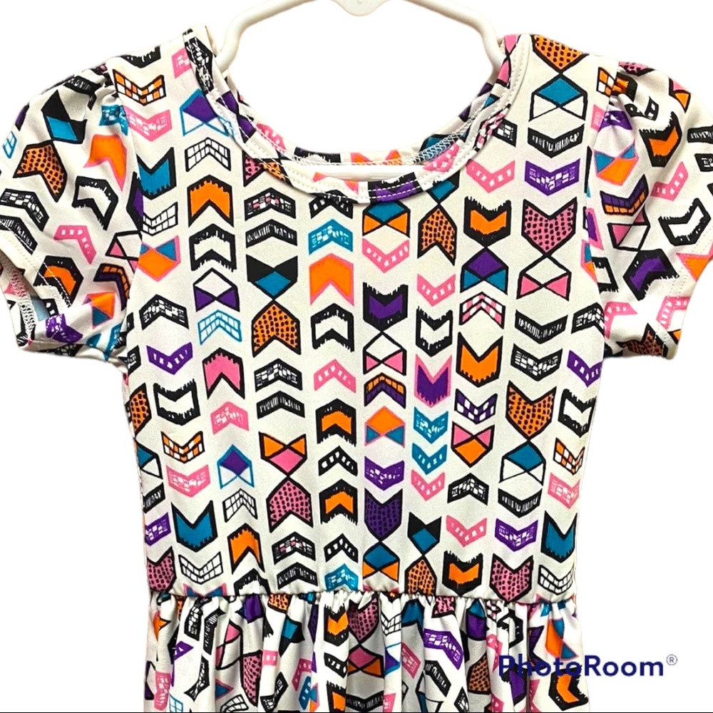 NWT DotDotSmile toddler dress size 12/24m arrow print
